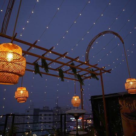 Hotel Silkhouse Premier Danapur Exterior foto
