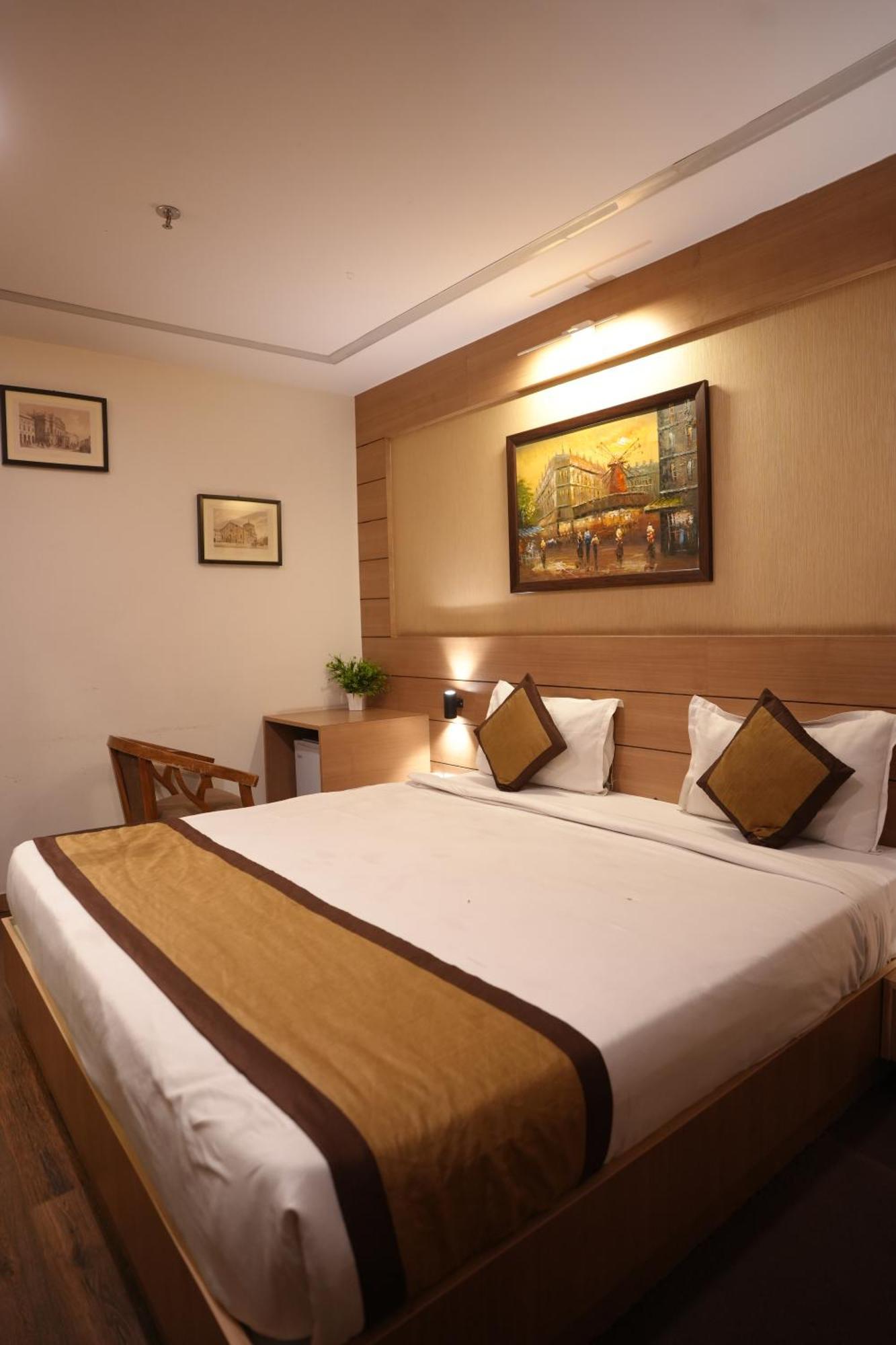 Hotel Silkhouse Premier Danapur Exterior foto